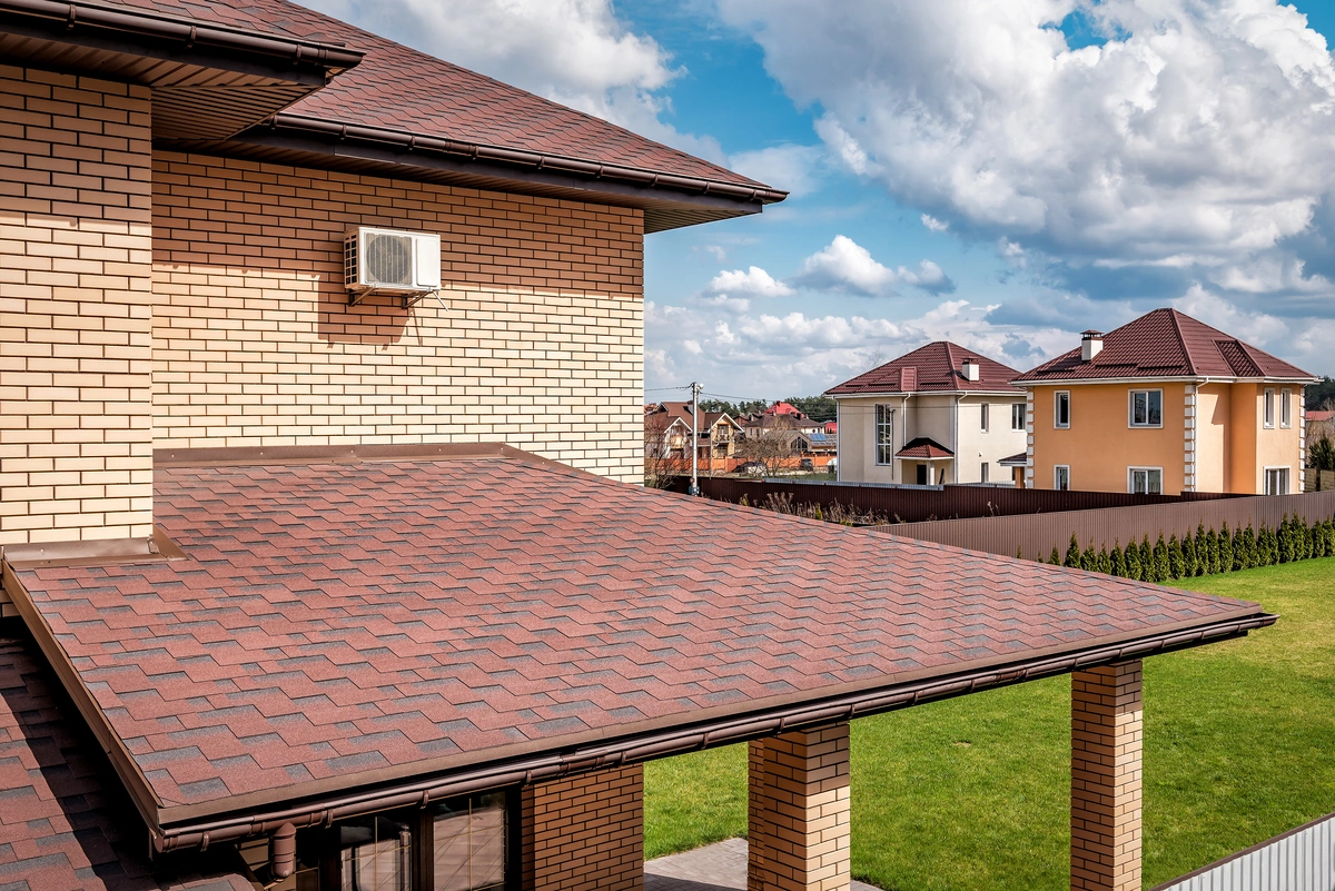 shingle roof close view